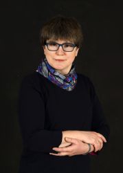 Zdjęcie portretowe: dr inż. Elżbieta Skiba