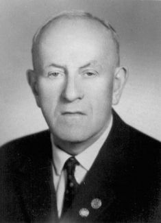 zdjęcie portretowe: Kazimierz Jarzębiński