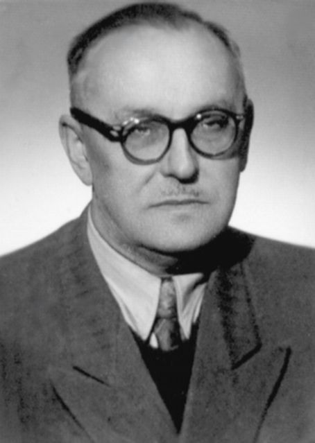 Zdjęcie portretowe: Burnat Leon