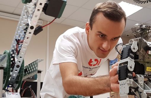 Student i robot