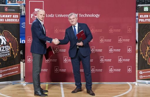 prof. Krzysztof Jóźwik, rektor PŁ i Jakub Urbanowicz, prezes zarządu ŁKS KM