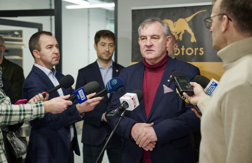 Rector prof. Krzysztof Jóźwik during the press conference promoting the Competition. In the background, Łódź Deputy Mayor Piotr Pustelnik