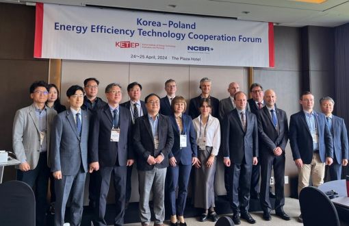 Participants of Korea-Poland Energy Efficiency Technology Cooperation Forum
