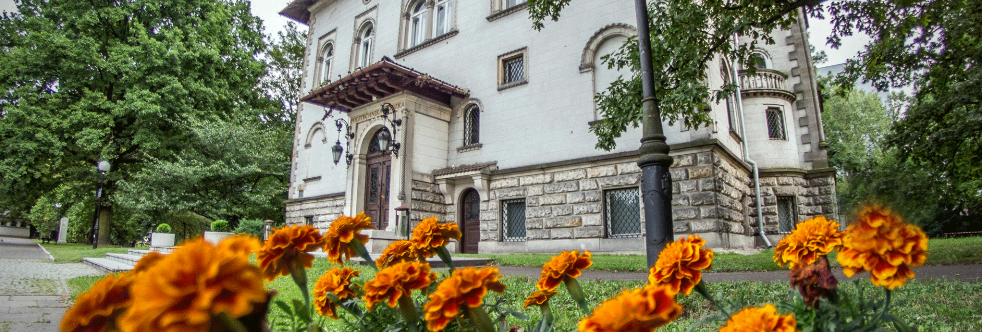 Zabytkowa XIX-wieczna willa -  Rektorat Politechniki Łódzkiej